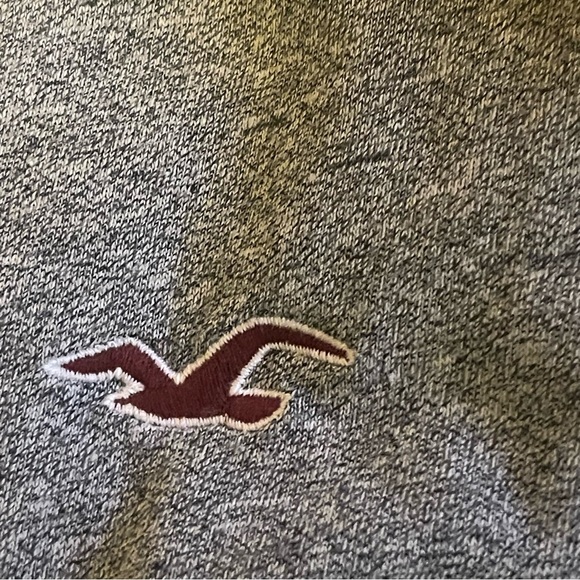 Hollister T-Shirt Men Medium Gray Embroidered Lightweight Solid Casual Crewneck - Picture 5 of 7